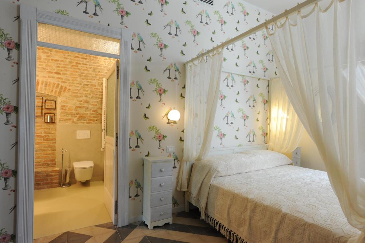 Palazzo Scura Bed & Breakfast Vaccarizzo Albanese Luaran gambar