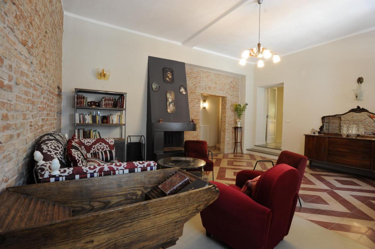 Palazzo Scura Bed & Breakfast Vaccarizzo Albanese Luaran gambar
