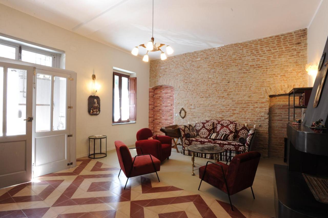 Palazzo Scura Bed & Breakfast Vaccarizzo Albanese Luaran gambar
