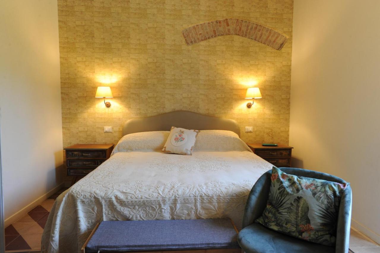 Palazzo Scura Bed & Breakfast Vaccarizzo Albanese Luaran gambar