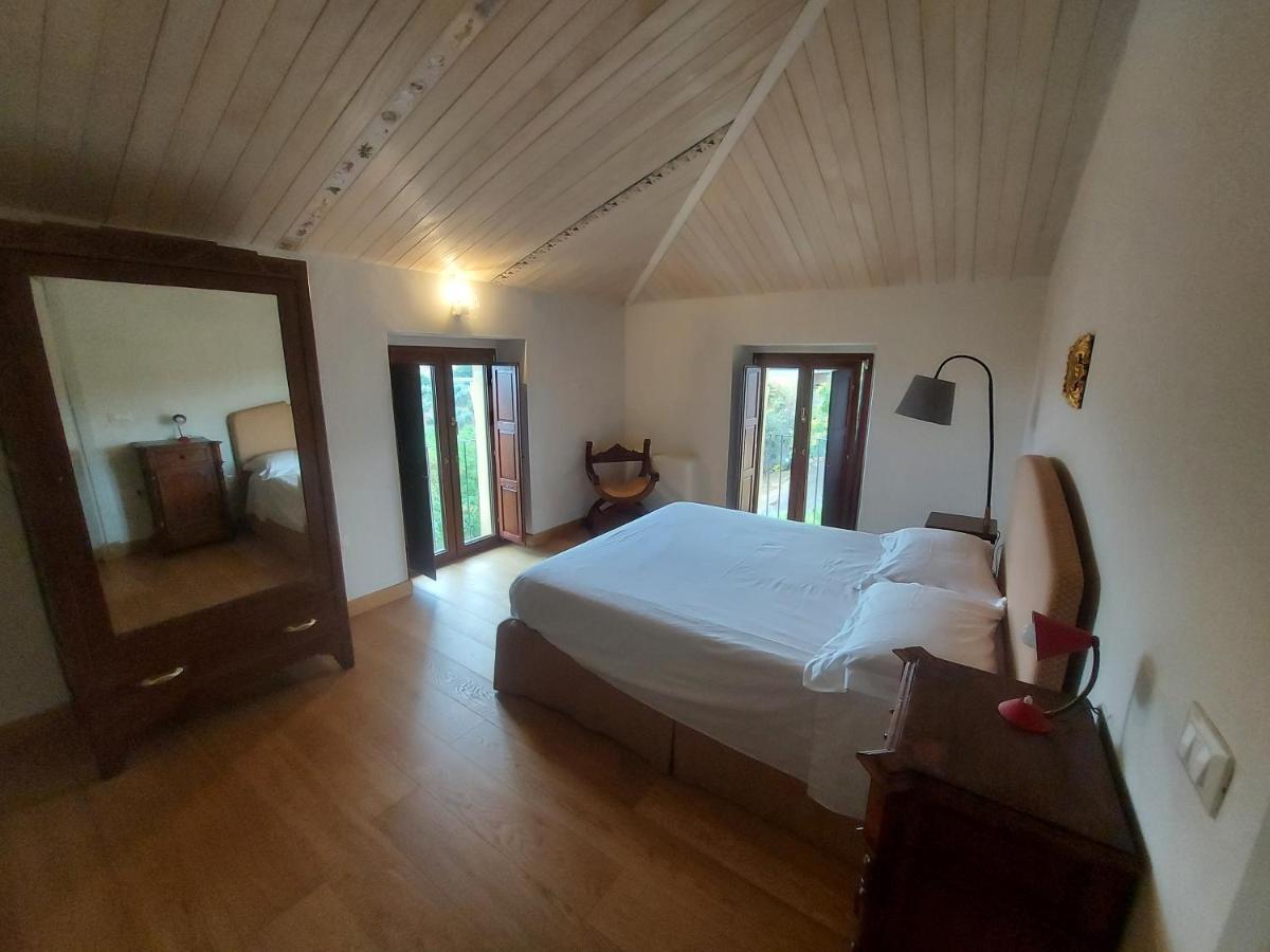 Palazzo Scura Bed & Breakfast Vaccarizzo Albanese Luaran gambar