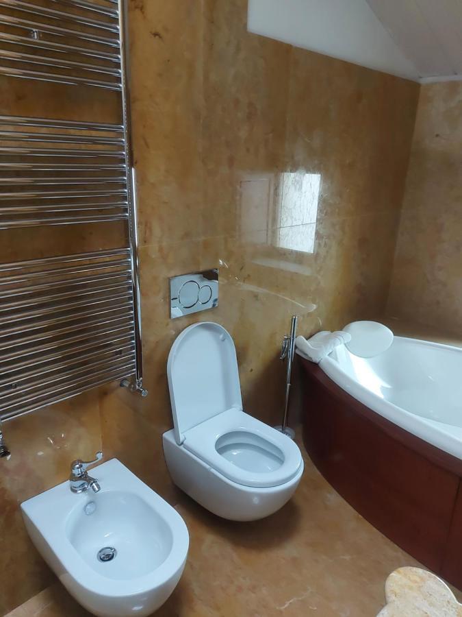 Palazzo Scura Bed & Breakfast Vaccarizzo Albanese Luaran gambar